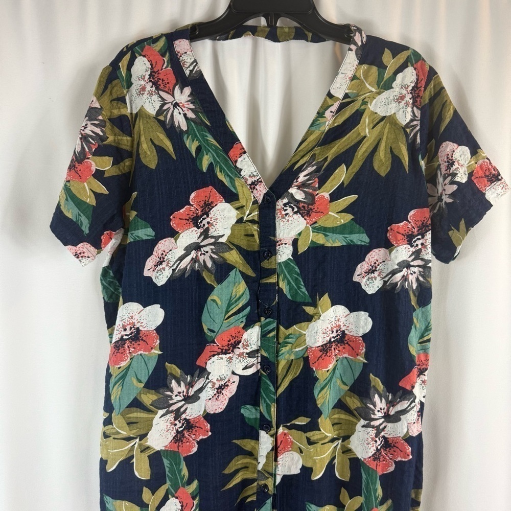 Hayden Floral Button-Down Dress size:M - Picture 8 of 17